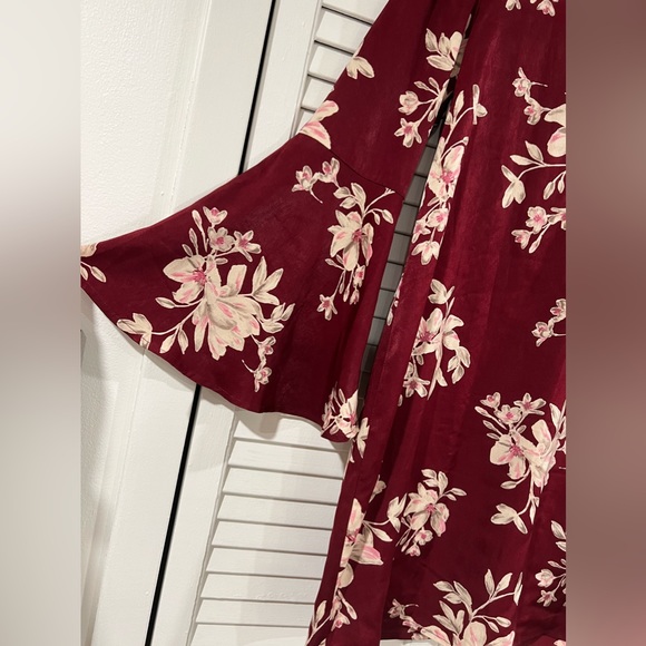 NWT Collective Concepts Womens Dress Wine Color Floral Bell Sleeve Popover - Picture 6 of 6